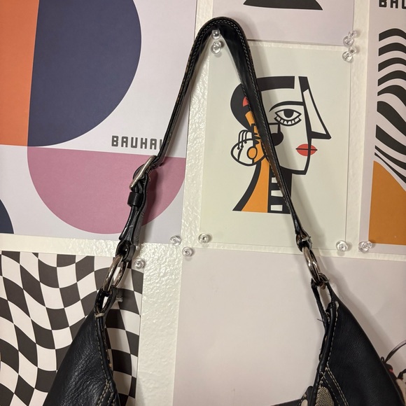 UNAVAILABLE - Picture 2 of 13